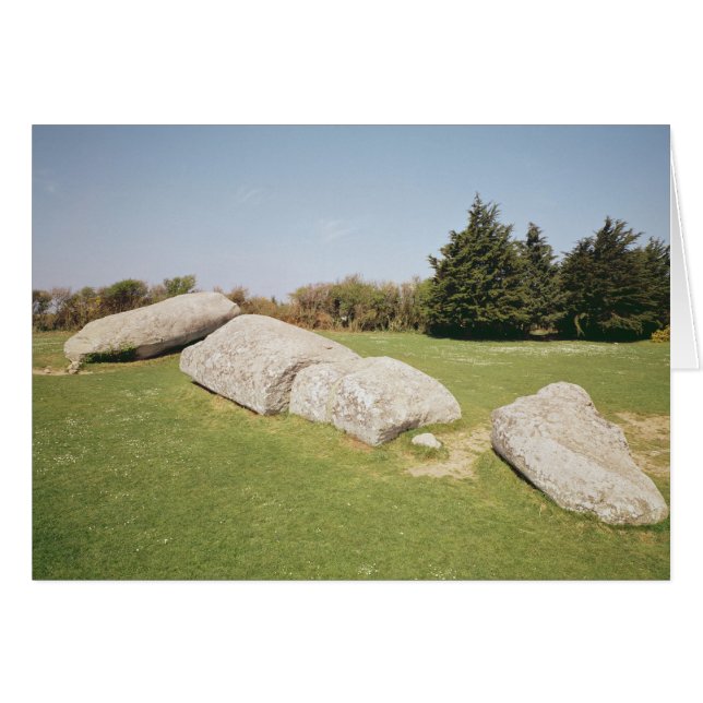 人えーHroech'h (正面横)