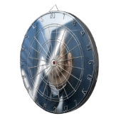 人が株価タッチスクリーンコンセプトを引き出す ダーツボード (正面右)