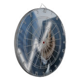 人が株価タッチスクリーンコンセプトを引き出す ダーツボード (正面左)