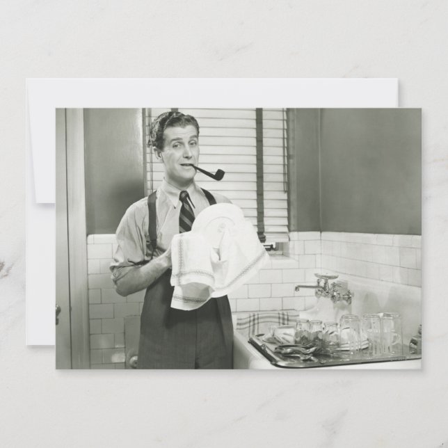 人が皿を洗う (正面)