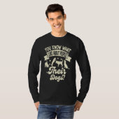 人について好きなことは、犬を飼っているということ 犬 Tシャツ (正面フル)