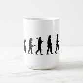人のゴルフゴルファーのゴルフをすることの進化 コーヒーマグカップ (中央)