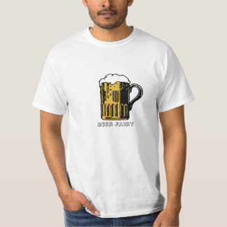 人のビール妖精のTシャツ Tシャツ