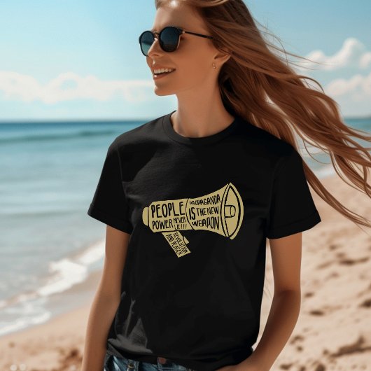 人の力は決して嘘をつかないTシャツ Tシャツ