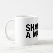 人の安全かみそりのコーヒー・マグのような髭そり コーヒーマグカップ (左)