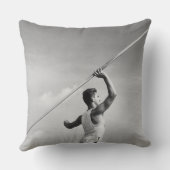 人の投げる投げ槍 クッション (裏面)