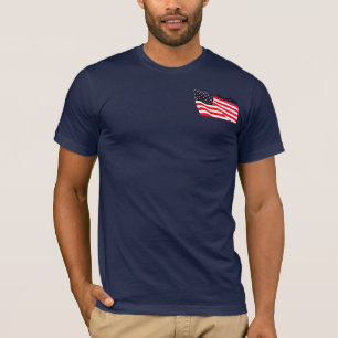 人の自由の旗のポケットTシャツ Tシャツ