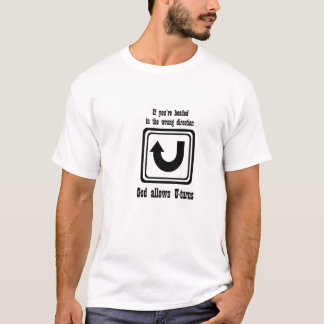 人のUターンのTシャツ Tシャツ