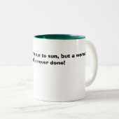 人は太陽から太陽に、女性の仕事…働きます ツートーンマグカップ (正面右)