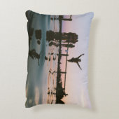 人は水の体に飛ぶ アクセントクッション (裏面(縦))