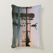 人は水の体に飛ぶ アクセントクッション (正面(垂直))