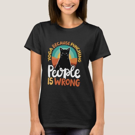 人を殴るのは間違っているからヨガ Tシャツ (正面)