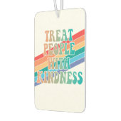 人を親切な車の空気清浄剤で治療する カーエアーフレッシュナー (左)