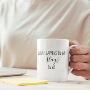 人事HRで何が起こるかユーモアを残す コーヒーマグカップ