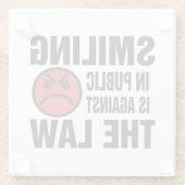 人前で微笑むのは法に反する ガラスコースター (裏面)