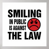 人前で微笑むのは法に反する ポスター (正面)