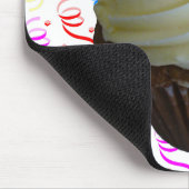 人参ケーキカップケーキと紙吹雪 マウスパッド (コーナー)