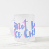 人形およびコーヒー フロストグラスマグカップ (正面左)