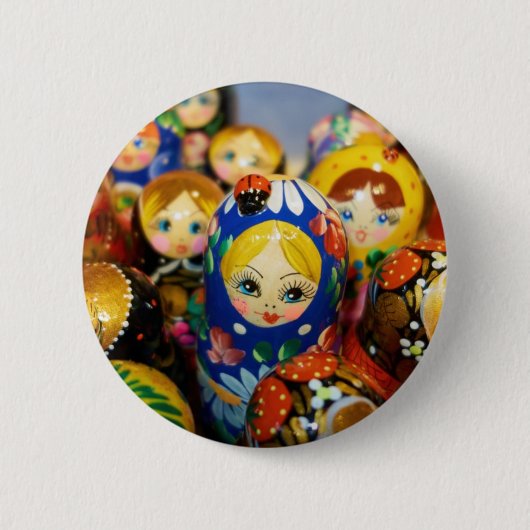 人形ロシアののネスト 缶バッジ (正面)