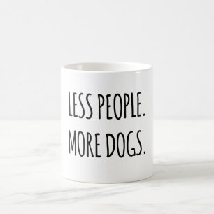 人数が少ない。もっと犬を。 コーヒーマグカップ