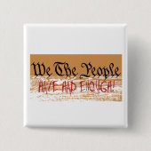 人民は充分に有る 缶バッジ (正面)