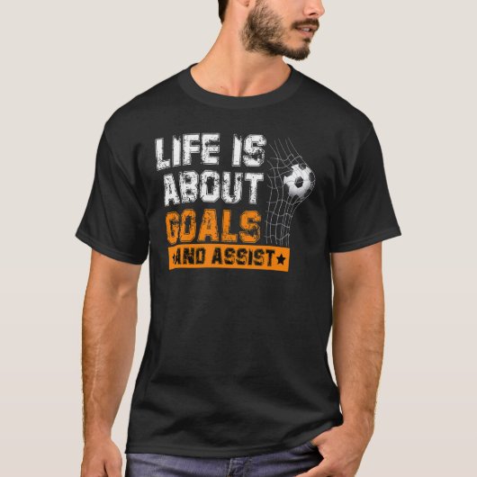 人生のゴールがサッカーのスポーツ競技を支遊える Tシャツ (正面)