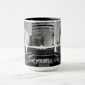 人生のパルス：イノベーションが気にすべてのビートで満たす マグカップ (中央)