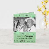 人生の中で重要なのは年ではない カード (黄色い花)