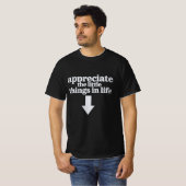 人生の小さなことに感謝する 矢印 楽しい Tシャツ (正面フル)