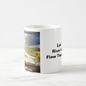 人生の川を流れ込む コーヒーマグカップ (中央)
