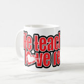 人生の愛教えは、赤い黒いスローガンのマグカップを明らかにする コーヒーマグカップ (正面左)