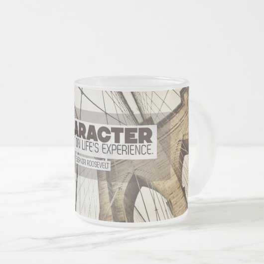 人生の経験を基に構築 フロストグラスマグカップ (正面右)