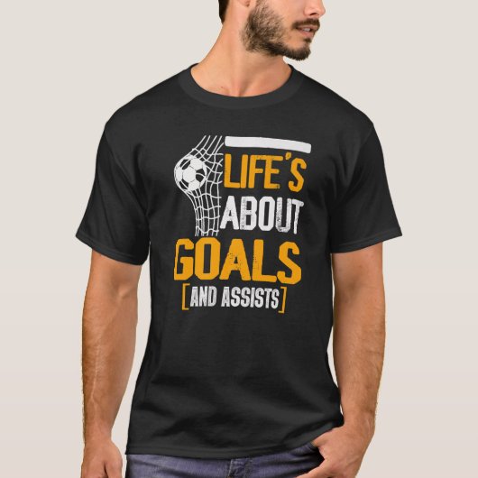 人生はゴールとアシストだ フットボール サッカー 8 Tシャツ (正面)