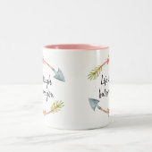 人生はタフな水色のフローラ矢印やる気を起こさせる ツートーンマグカップ (中央)