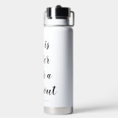 人生はトレーニングスポーツの後カスタムの方が良い ウォーターボトル (背面)