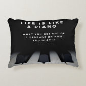 人生はピアノのよう感動的 アクセントクッション (正面)
