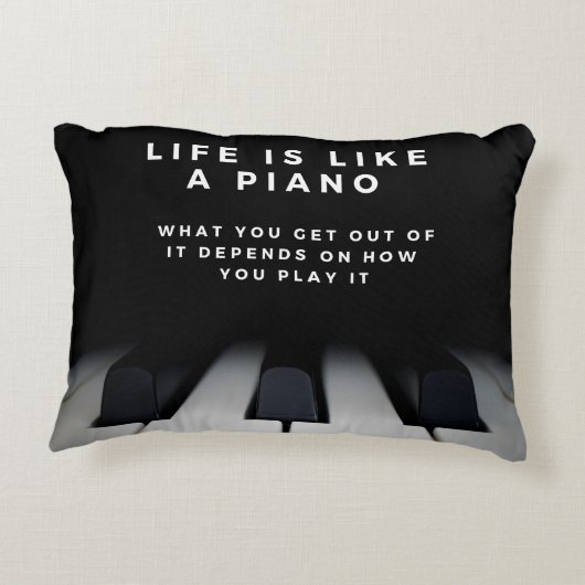 人生はピアノのよう感動的 アクセントクッション (裏面)