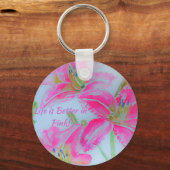 人生はピンクの女の子のかわいらしギフトキーリングでより良い キーホルダー (正面)