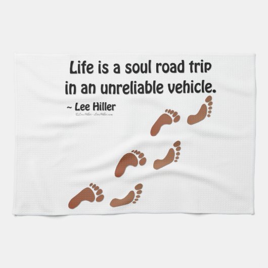 人生は信頼できない車での魂のロードトリップである キッチンタオル (横)