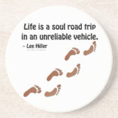 人生は信頼できない車での魂のロードトリップである コースター (正面)