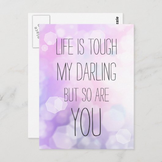 人生は厳しい – 紫の《写真》ぼけ味感動的引用文 ポストカード (正面/裏面)