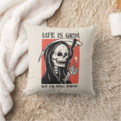 人生は厳しく厳しおもしろいい痛烈なおもしろい皮肉なプン クッション (ブランケット)