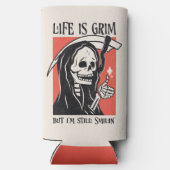 人生は厳しく厳しおもしろいい痛烈なおもしろい皮肉なプン スリム缶クーラー (裏面)