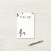 人生は宝だ!かわいいフクロウに名前を付ける白黒 ポストイット (デスク上)