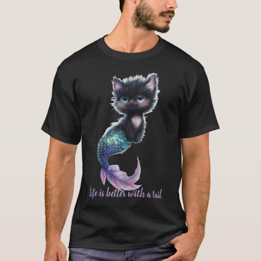 人生は尻尾で善い。人魚の尻付き猫 Tシャツ (正面)