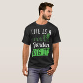 人生は庭、掘って植えよう クリスマス Tシャツ (正面フル)
