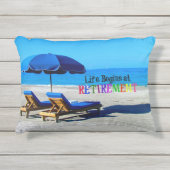 人生は引退から始まる アウトドアクッション (正面)