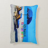 人生は引退から始まる アクセントクッション (裏面(縦))