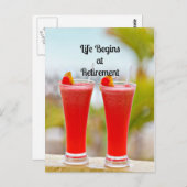 人生は引退から始まる – トロピカル霜の降りたドリンク ポストカード (正面/裏面)