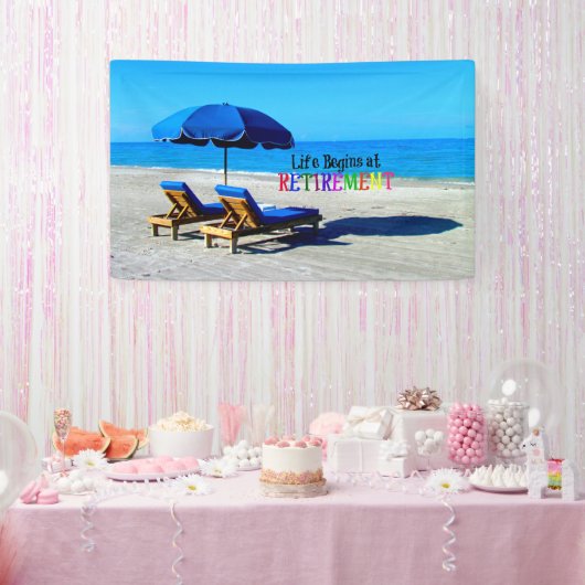人生は引退から始まる、人気があるデザイン、 横断幕 (パーティー)